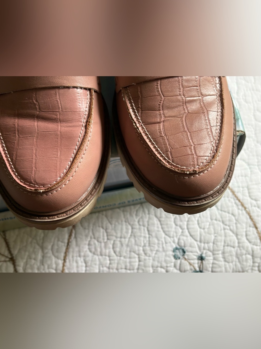 Journee Collection Pink Leather Lug Sole Loafers EUC - Picture 5 of 6